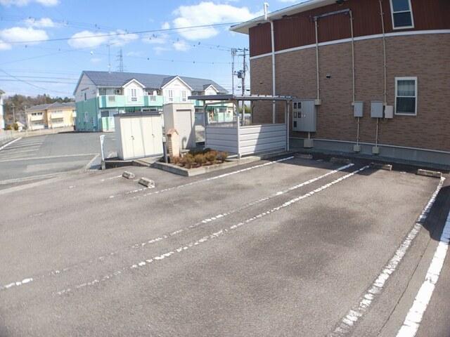 ミント　ガーデン（202） 駐車場