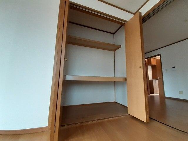 クレストール城東（101） 収納