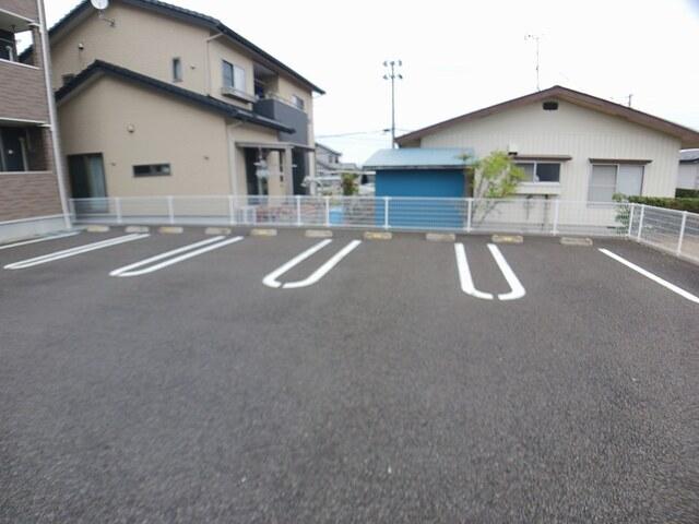 バース　Ⅲ（301） 駐車場