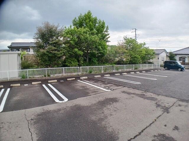エアリー・ハウスⅢ（202） 駐車場