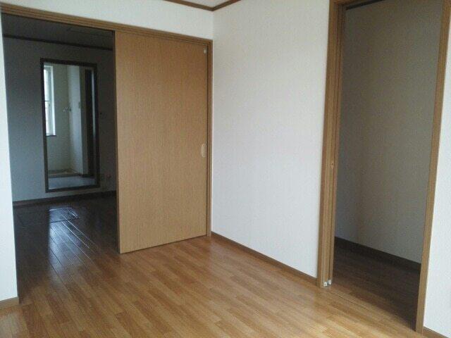 パレシャルマンＢ（101） 室内
