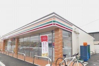 セブンイレブン仙台愛子東店：750m