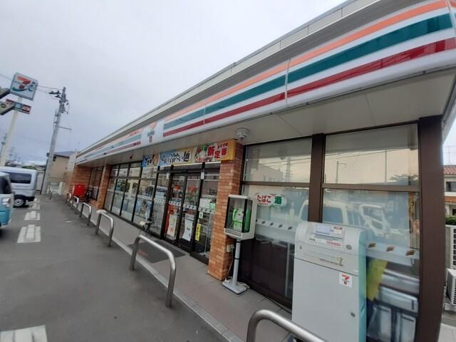 セブンイレブン上飯田店：300m