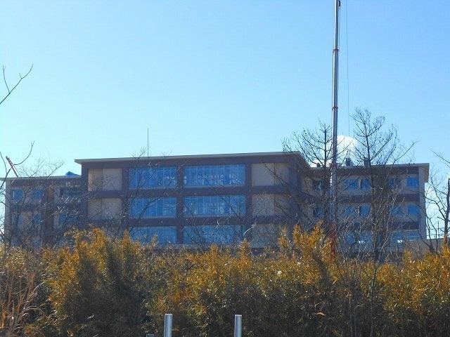 渡辺病院：270m