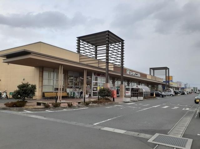 ヨークベニマル相馬黒木店：600m