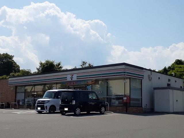 セブンイレブン相馬小泉店：800m