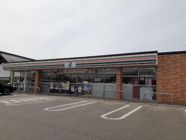 セブンイレブン原町西町店：400m