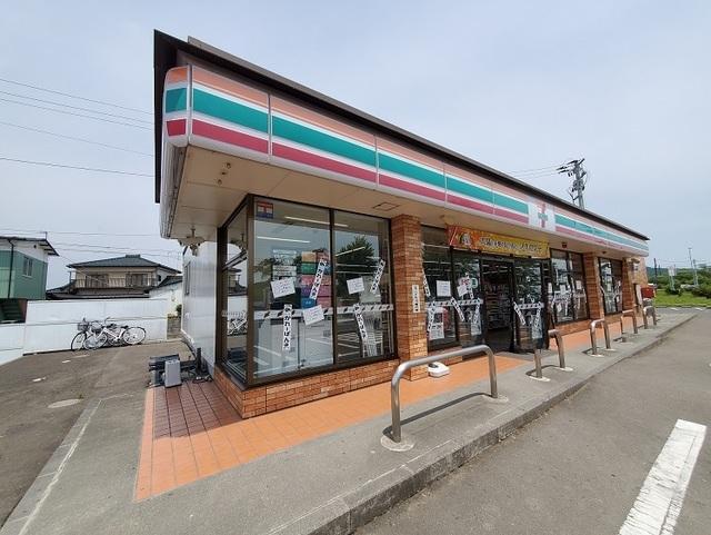 セブンイレブン柴田四日市場店：350m