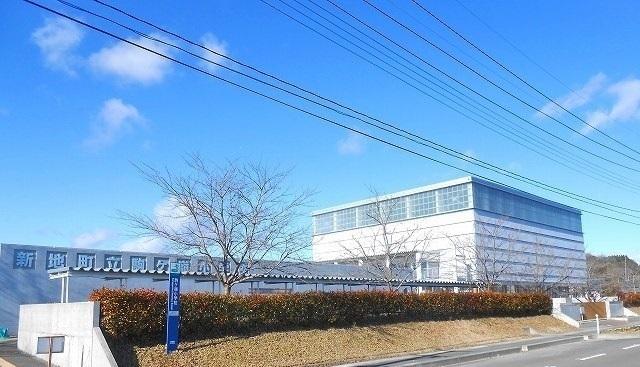 駒ヶ嶺小学校：650m