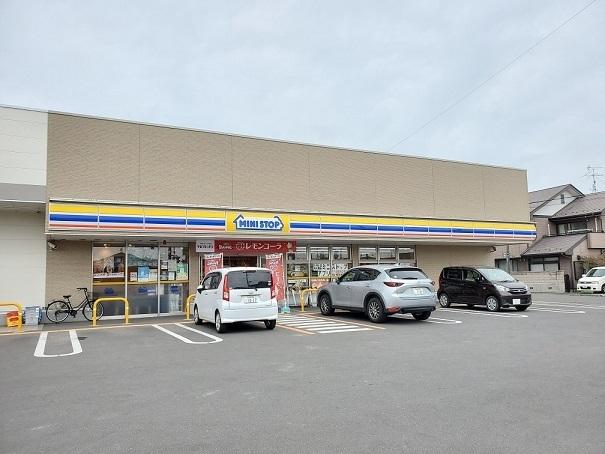 ミニストップ船岡中央店：1000m
