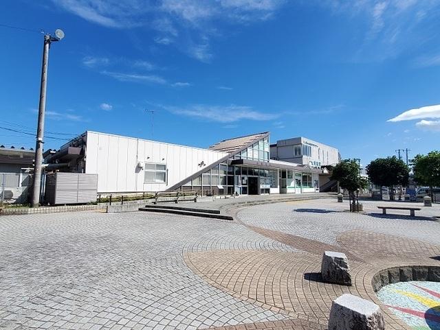 大河原駅：860m