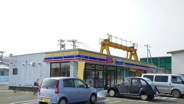 ミニストップ柴田東船迫店：270m