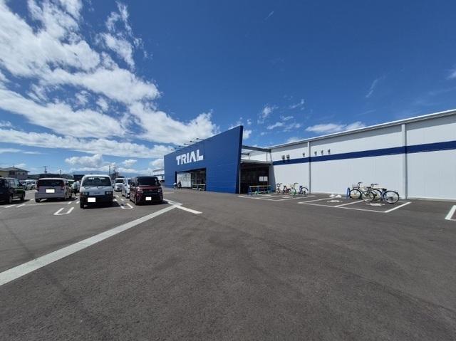 トライアル亘理店：600m