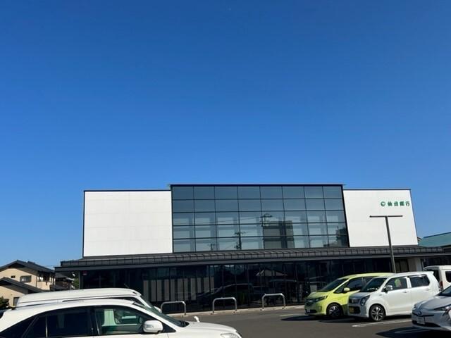 仙台銀行岩沼支店：500m