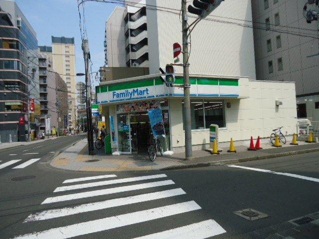 ファミリーマート仙台中央四丁目店：140m