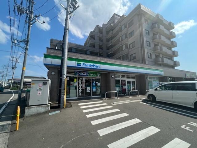 ファミリーマート西多賀４丁目店：850m
