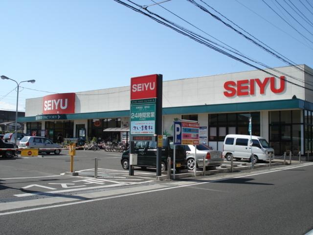 西友南仙台店：692m