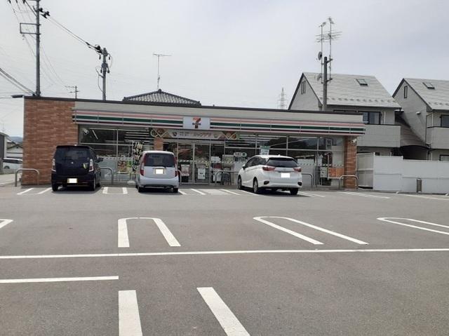 セブンイレブン原町北町店：300m