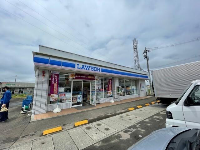 ローソン角田バイパス店：350m