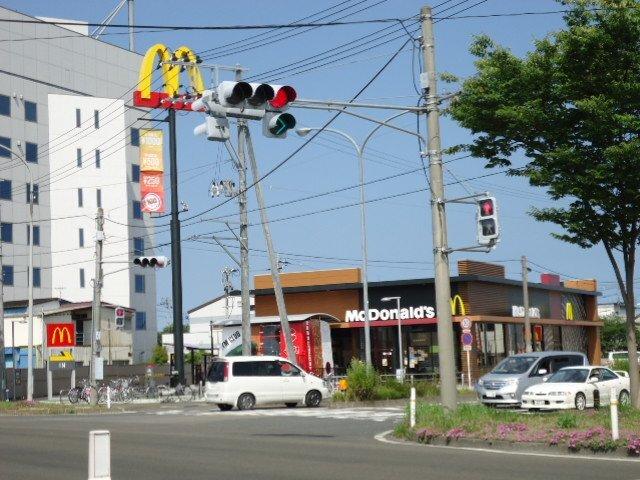 マクドナルド仙台沖野店：370m