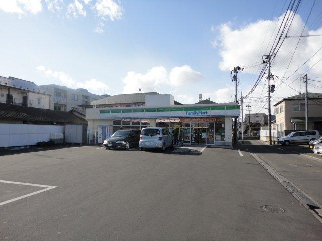 ファミリーマート青葉神社通店：310m