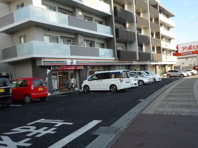 セブンイレブン仙台泉中央4丁目店：634m