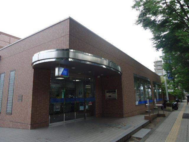 七十七銀行南八木山支店：930m