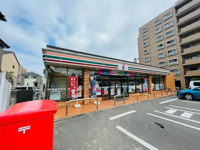 セブンイレブン南仙台駅前店：240m