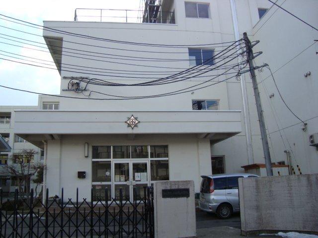 仙台市立小松島小学校：1617m