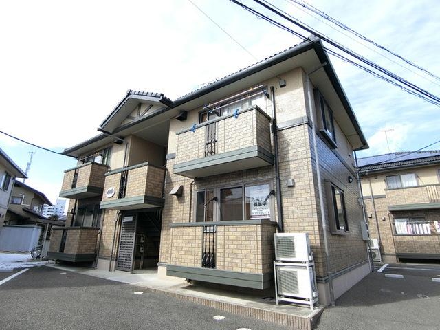 ロイヤルビレッジ　Ｂ（102） 外観