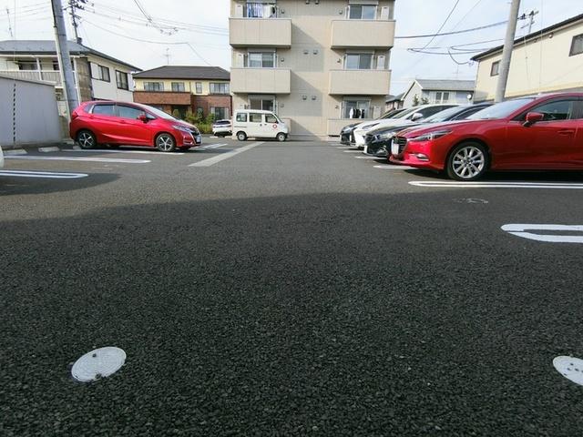 エクセラン　Ａ（101） 駐車場