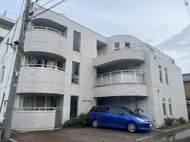 コートパレス（A03） 外観