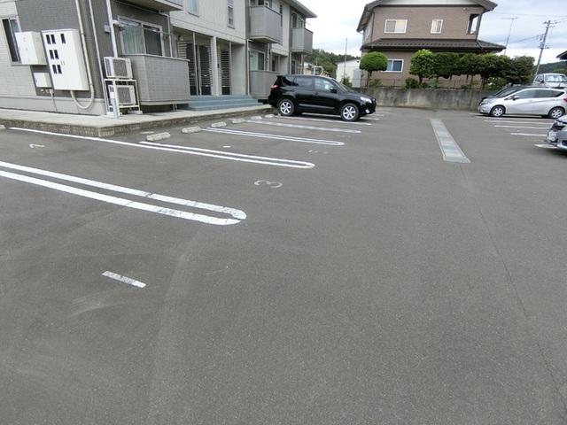 セジュール白石　Ａ（202） 駐車場