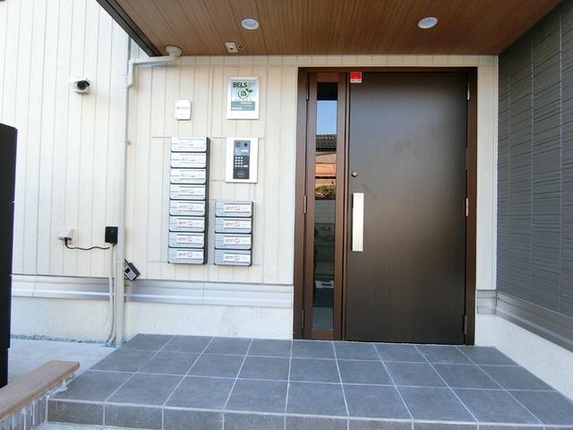 Ｄ−ＲＯＯＭ南材木町（305） エントランス