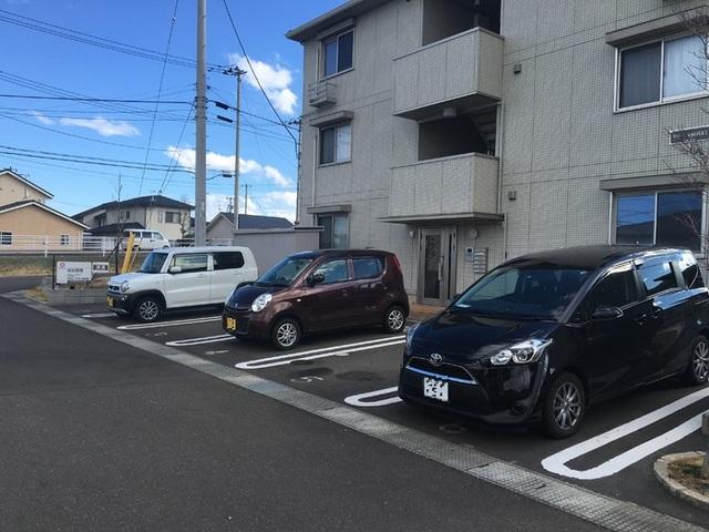 ドリームキャンパス　Ⅰ（301） 駐車場