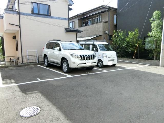 ＮＦ角五郎ハイツ（101） 駐車場