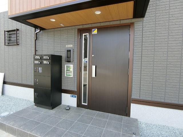 フランメゾン（101） エントランス