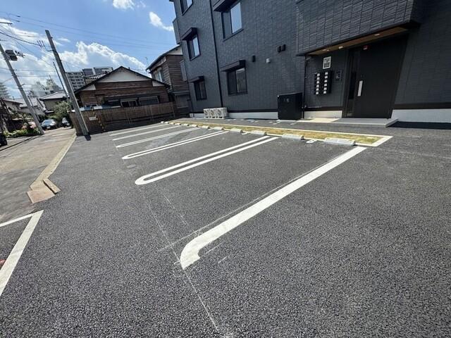D-ROOM小田原2丁目A（102） 駐車場