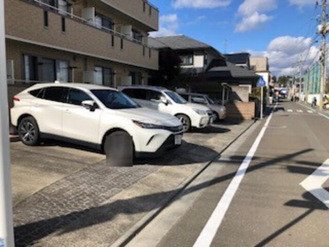 センプリーチェ（202） 駐車場