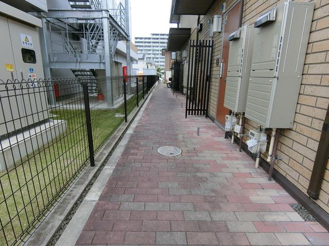 グランピュア　Ａ（203） エントランス