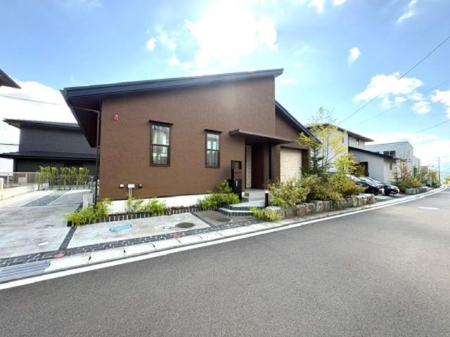 愛子駅よりバス9分 築2年6ヶ月 1階建の賃貸物件