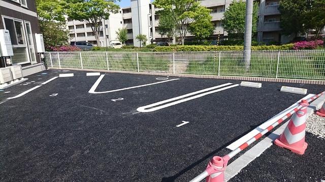 ベルティックⅡ（102） 駐車場