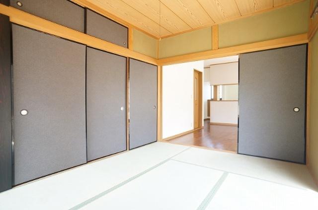 羽生市藤井上組貸家 室内