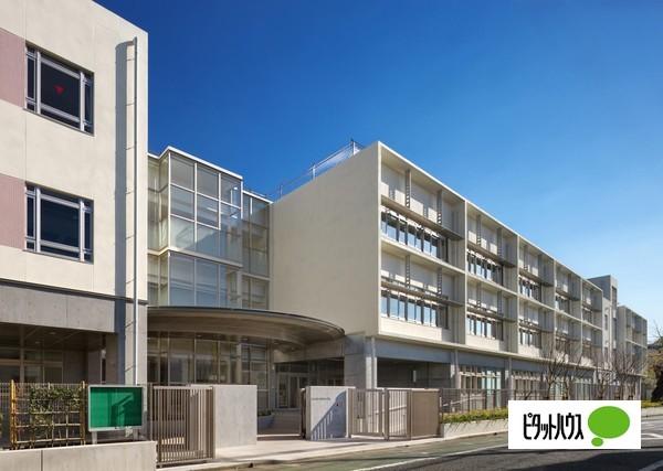 世田谷区立桜町小学校