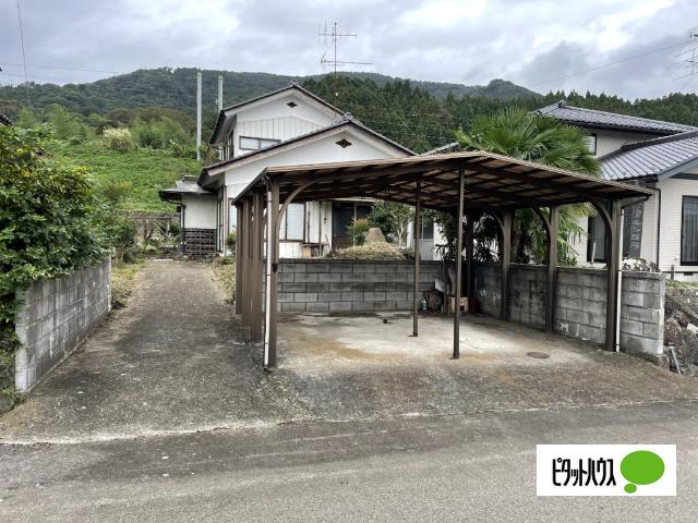 白石市越河町屋敷戸建 駐車場