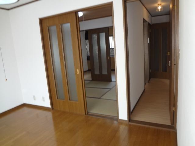 ウッディヒル芙久舞 Ａ棟（101） 室内