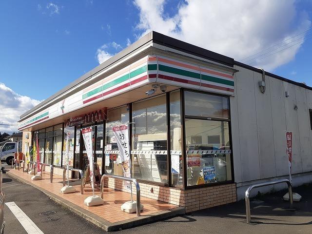 セブンイレブン日光土沢店：400m