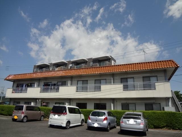サンコーポ金子Ⅱ番館 駐車場