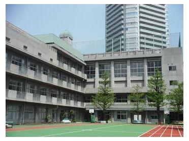 中央区立月島第二小学校：648m