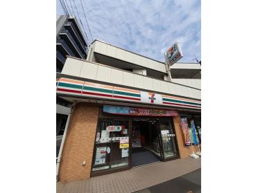 セブンイレブン大田区仲糀谷店：263m